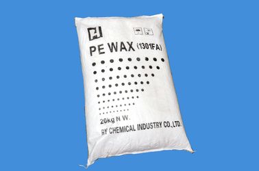 PE Wax PVC Granulating Lubricant With Good Wetting Effect White Flake
