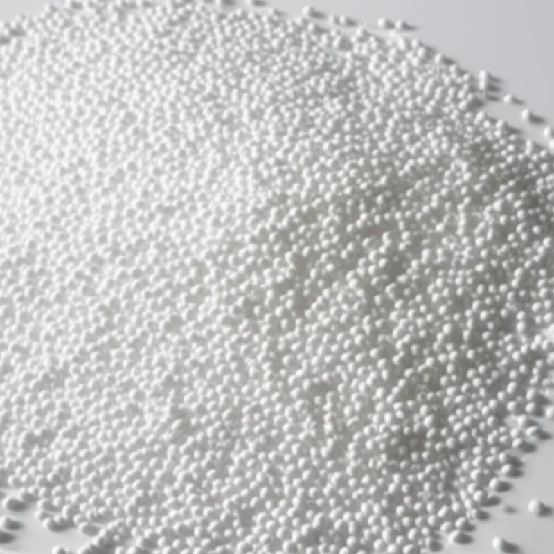 Volatile 0.75% Tensile Strength ≥6.0Mpa Density 1.35 G/cm3 CPE 135A for Durable Rubber Products